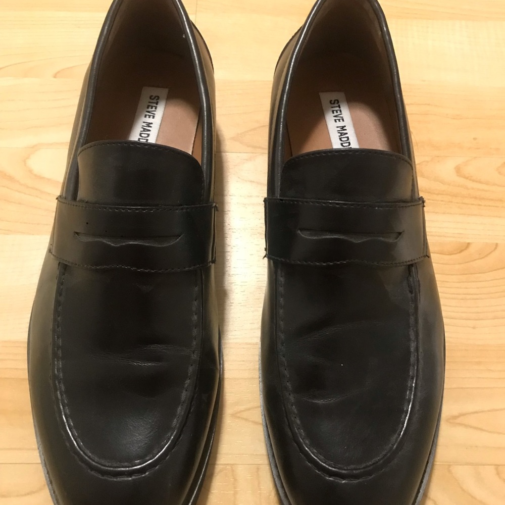 Steve Madden loafers - like new condition!